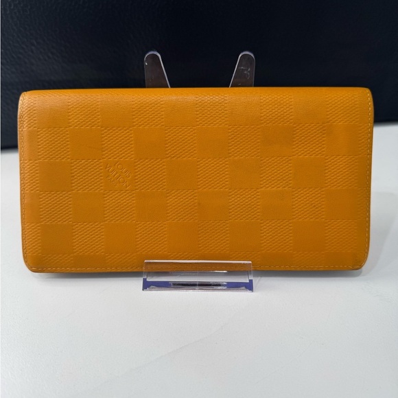 Damier Infini Brazza Wallet Solar Mustard Yellow - Picture 1 of 13